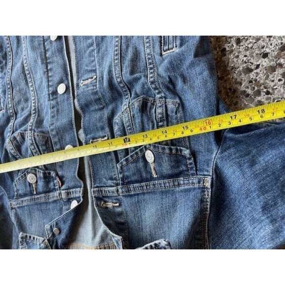 Levi Strauss & Co. Women's Denim Jacket Size‎ S - Classic Style Lightweight - Picture 12 of 14